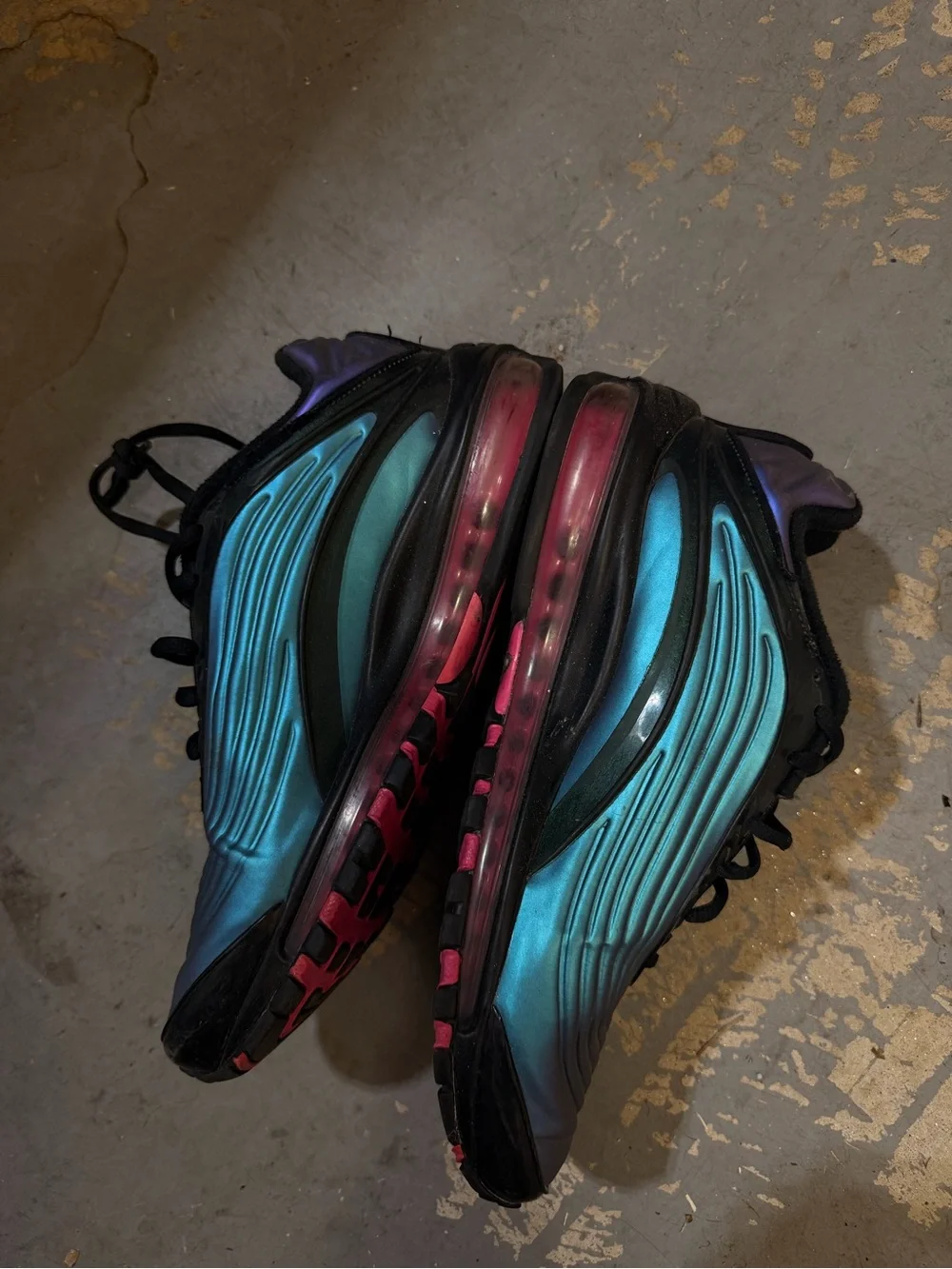 Nike eye catching